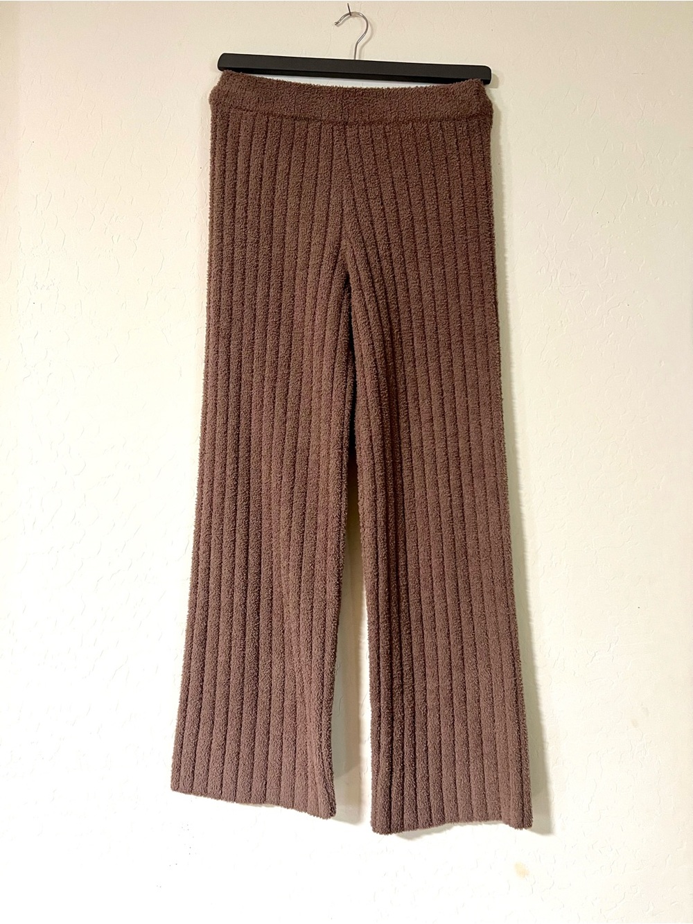 UGG Riz Ribbed Sweatshirt Top with Pant - Picture 5 of 9